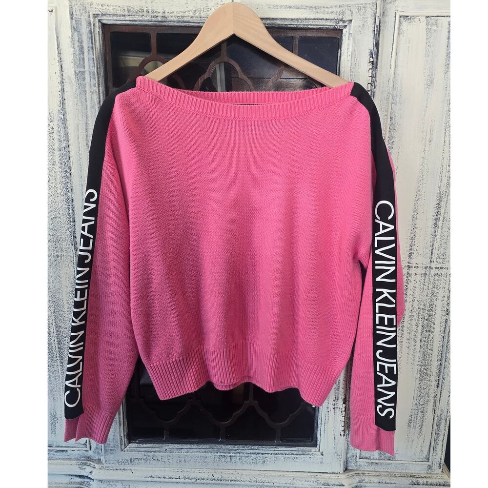 EUC Calvin Klein Pink Scoop Neck Sweater - Large
